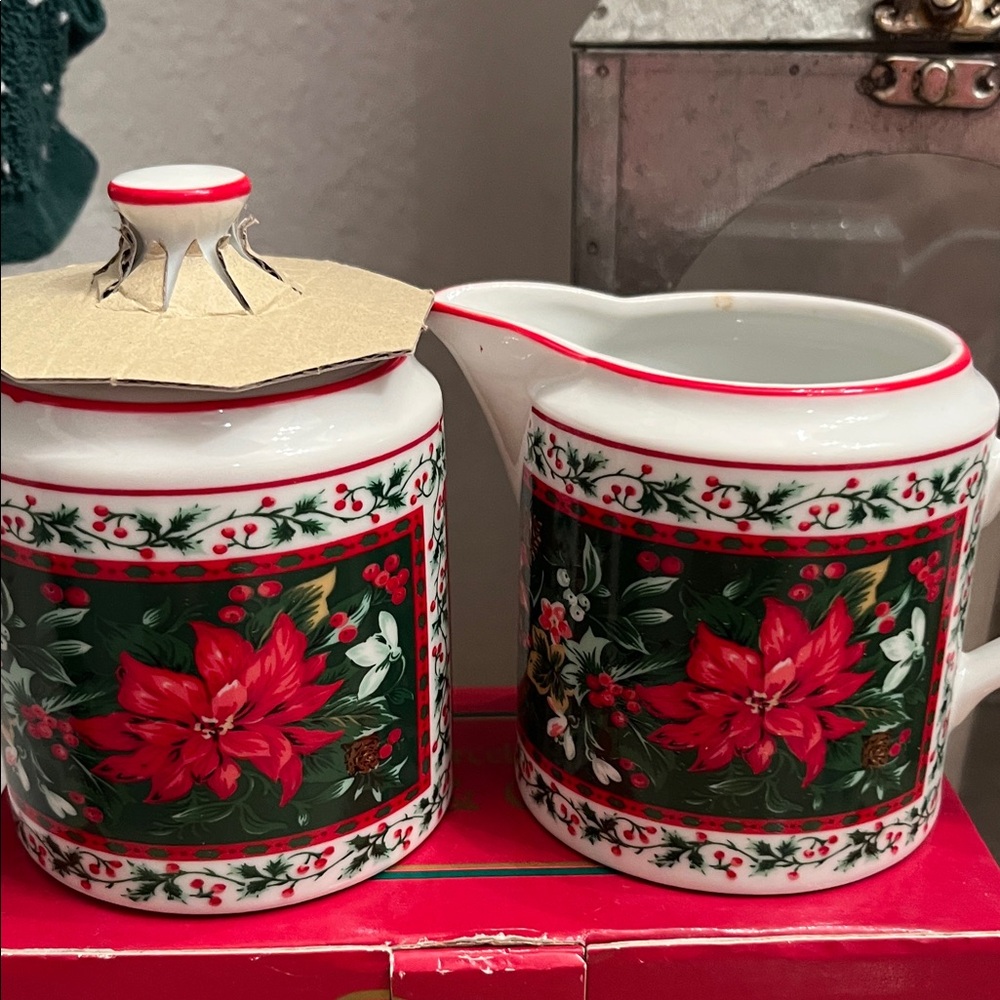 Holiday Poinsettia Vintage Sugar & Creamer Serveware Set - Picture 3 of 7